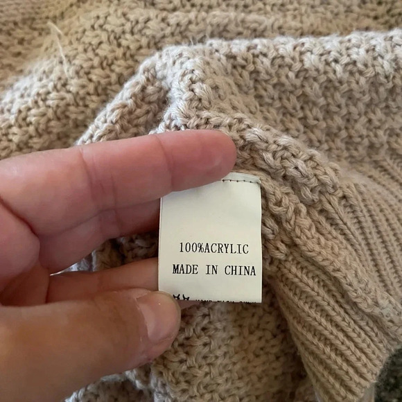 Women’s tan colored oversized open front cardigan Small - Picture 4 of 4